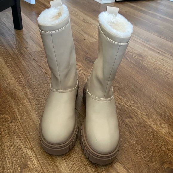 Winter boots - Call it spring - Picture 1 of 3